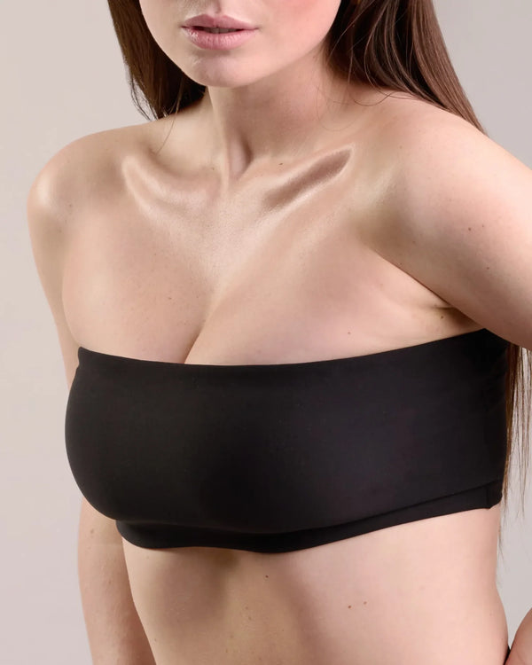 Bandeau dodu sur la poitrine